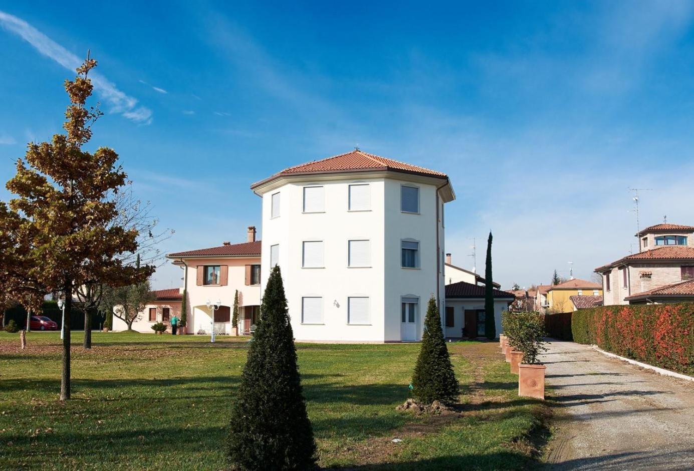 Boutique Hotel San Giovanni San Giovanni in Persiceto Exterior photo
