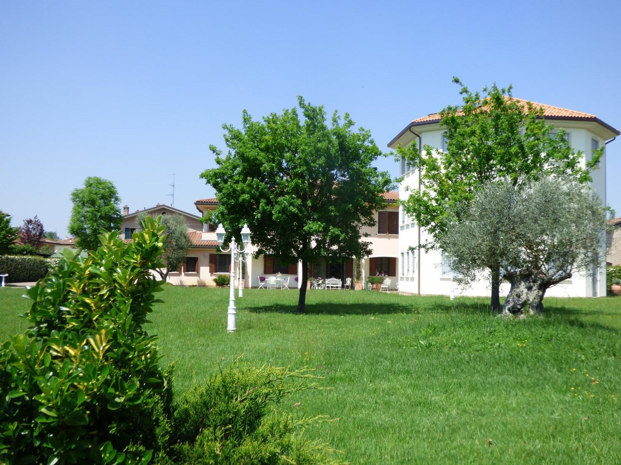 Boutique Hotel San Giovanni San Giovanni in Persiceto Exterior photo